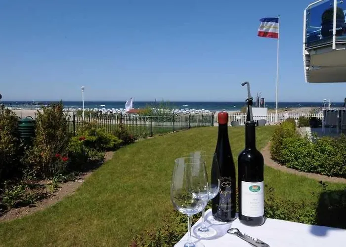 Strandresidenz_kuehlungsborn_ *